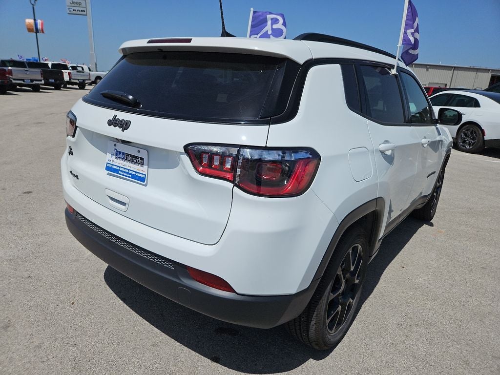 2026 Jeep Compass Latitude Altitude