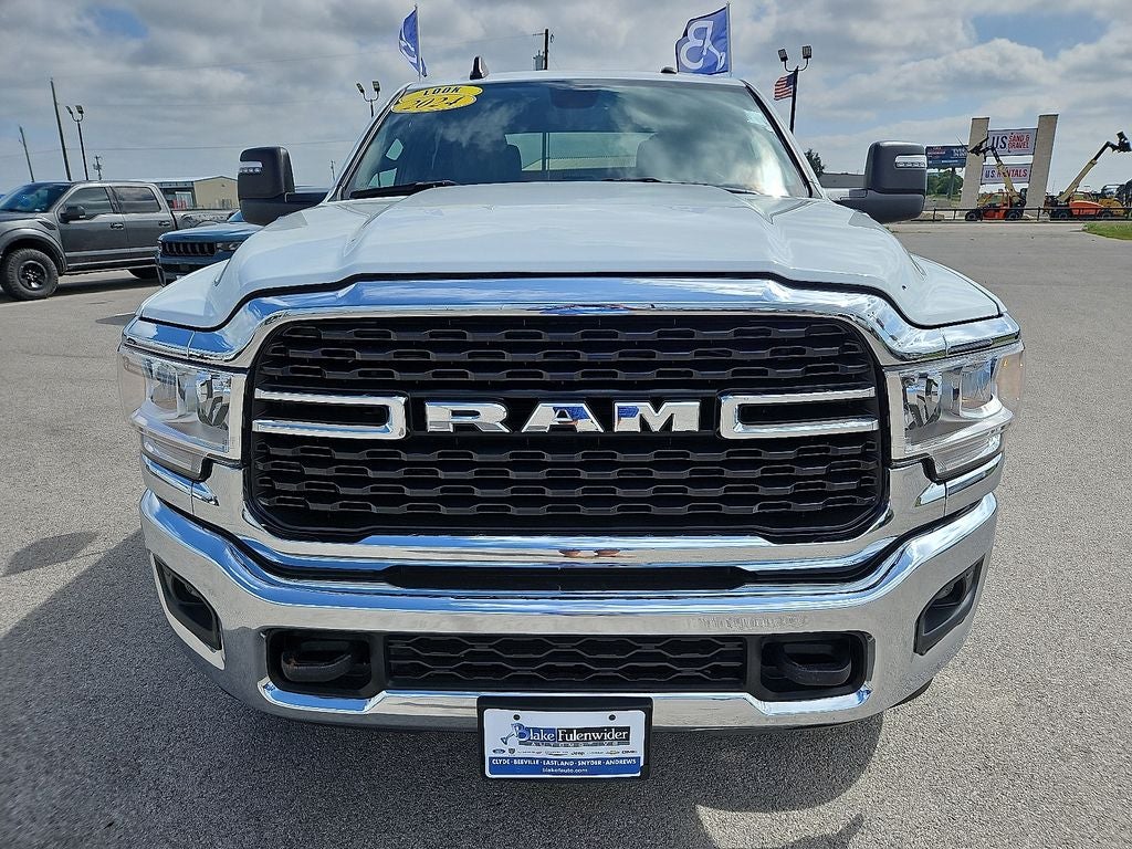 2024 RAM 3500 Big Horn Crew Cab 4x4 8' Box