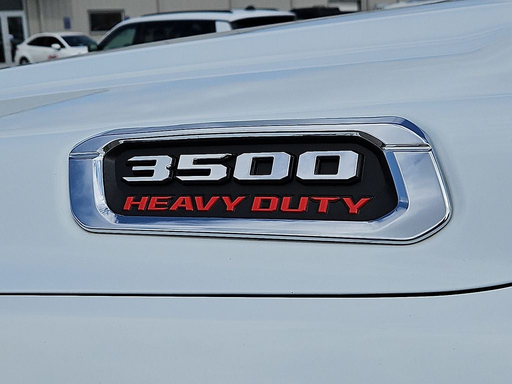 2024 RAM 3500 Big Horn Crew Cab 4x4 8' Box