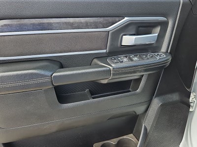 2024 RAM 3500 Big Horn Crew Cab 4x4 8' Box