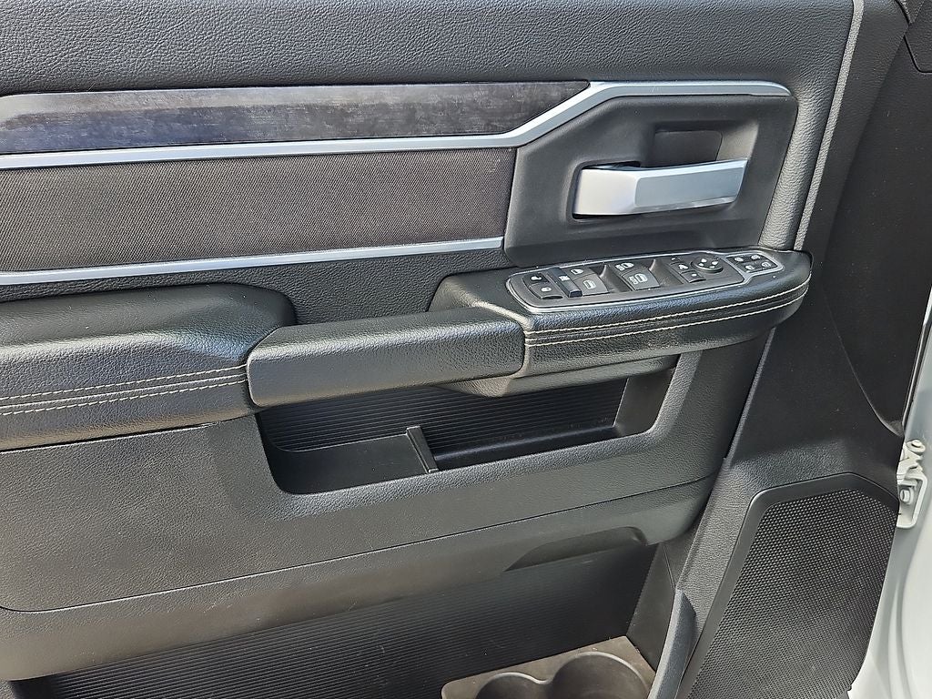 2024 RAM 3500 Big Horn Crew Cab 4x4 8' Box