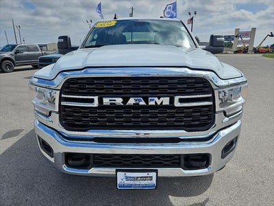 2024 RAM 3500 Big Horn Crew Cab 4x4 8' Box