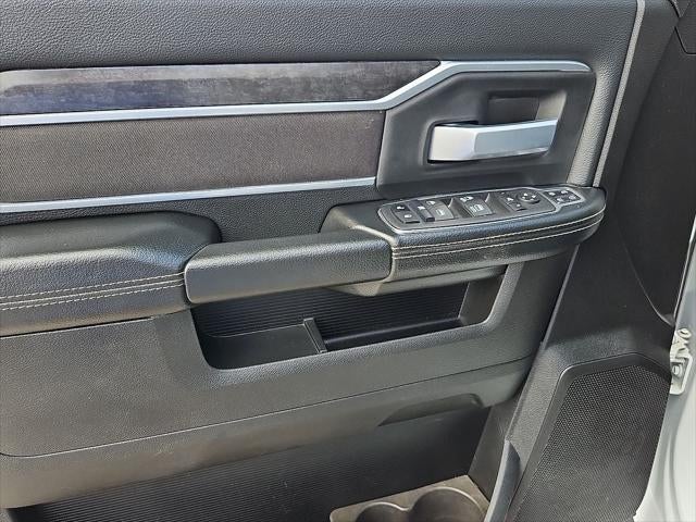 2024 RAM 3500 Big Horn Crew Cab 4x4 8' Box