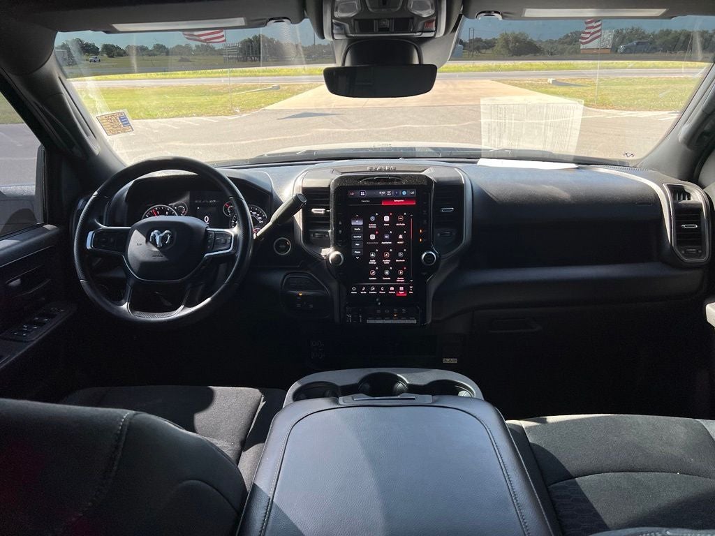 2025 RAM 3500 Tradesman Crew Cab 4x4 8' Box