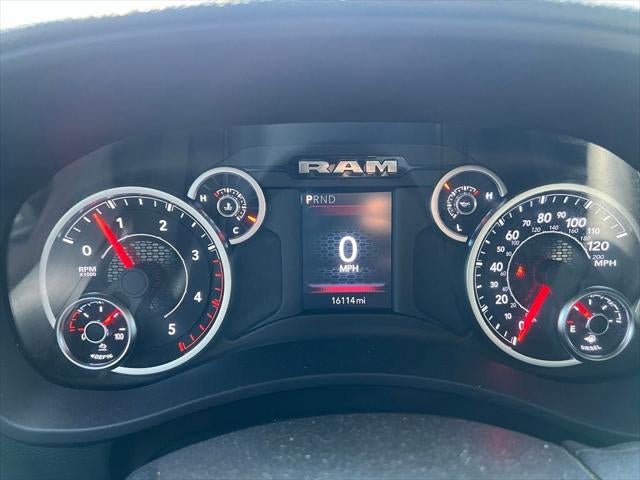 2025 RAM 3500 Tradesman Crew Cab 4x4 8' Box