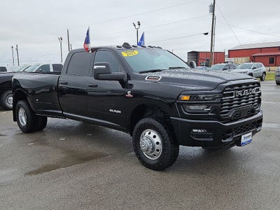 2025 RAM 3500 Big Horn Crew Cab 4x4 8' Box