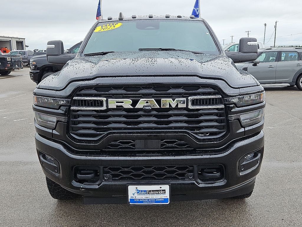 2025 RAM 3500 Big Horn Crew Cab 4x4 8' Box