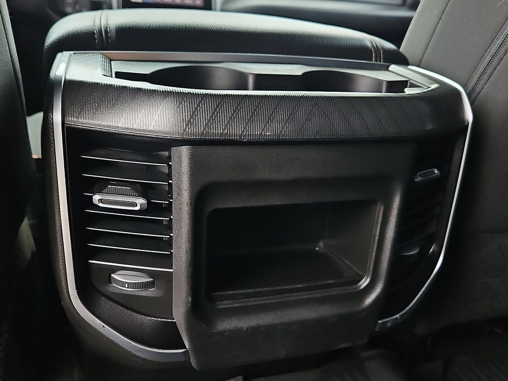 2025 RAM 3500 Big Horn Crew Cab 4x4 8' Box