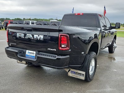 2025 RAM 3500 Big Horn Crew Cab 4x4 8' Box