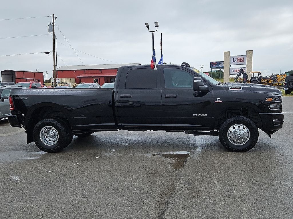 2025 RAM 3500 Big Horn Crew Cab 4x4 8' Box