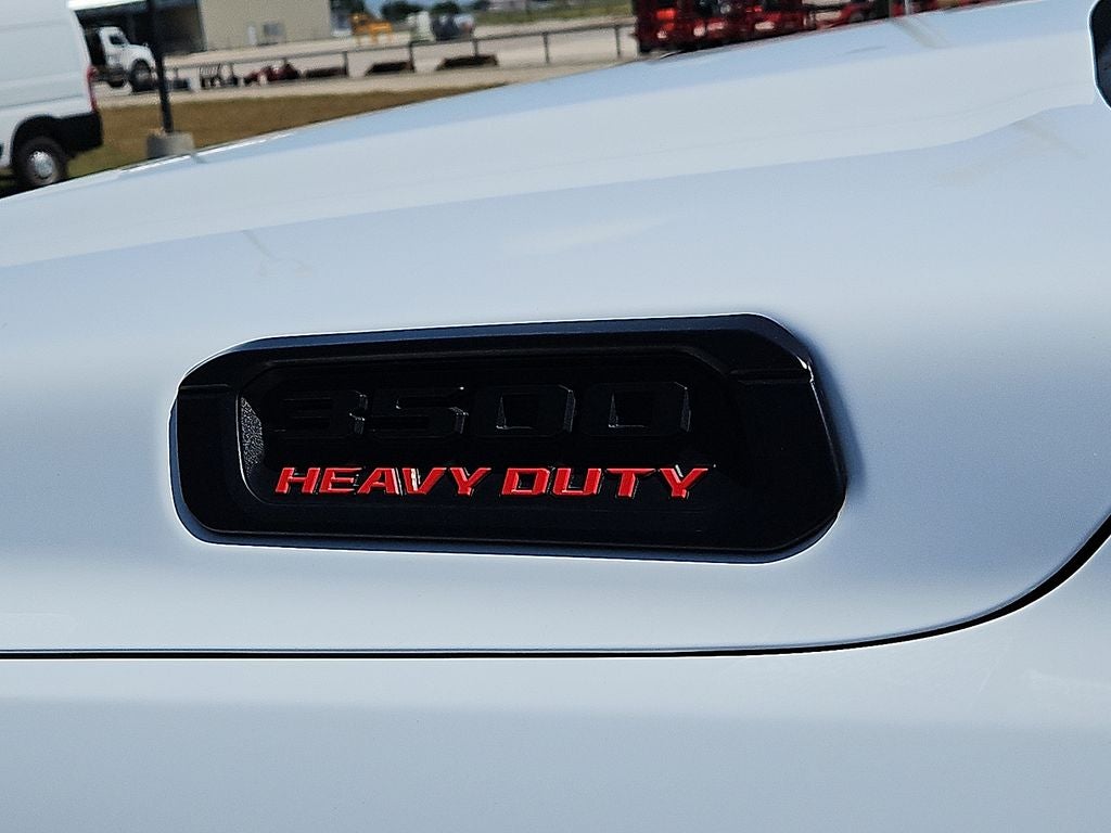 2020 RAM 3500 Lone Star Crew Cab 4x4 8' Box