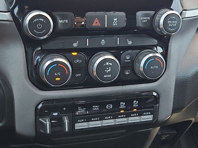 2020 RAM 3500 Lone Star Crew Cab 4x4 8' Box