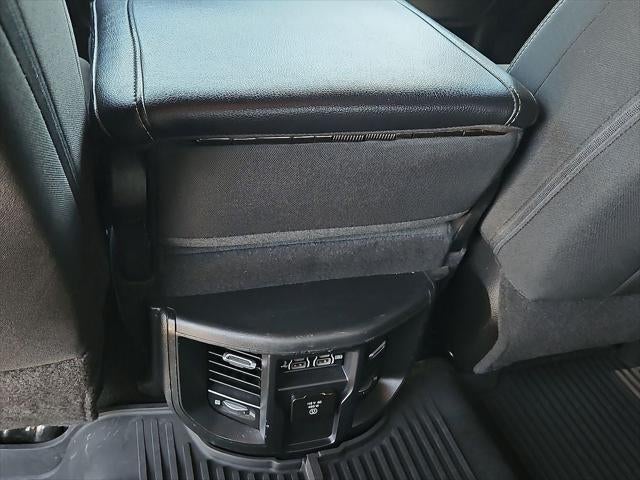 2020 RAM 3500 Lone Star Crew Cab 4x4 8' Box