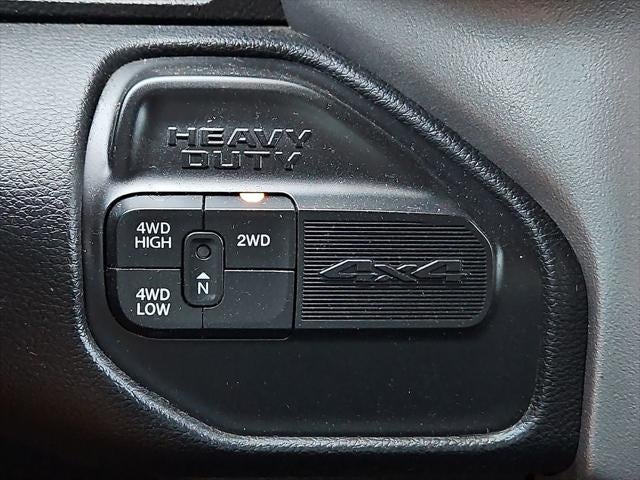 2020 RAM 3500 Lone Star Crew Cab 4x4 8' Box