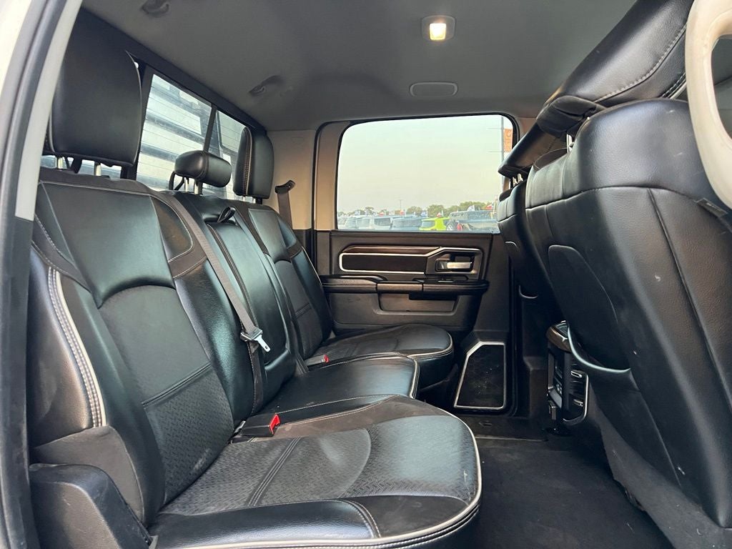 2024 RAM 3500 Laramie Crew Cab 4x4 8' Box