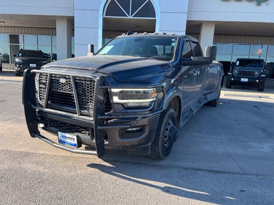 2022 RAM 3500 Laramie