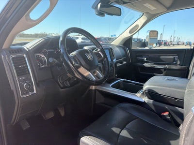 2018 RAM 3500 Laramie Crew Cab 4x4 8' Box