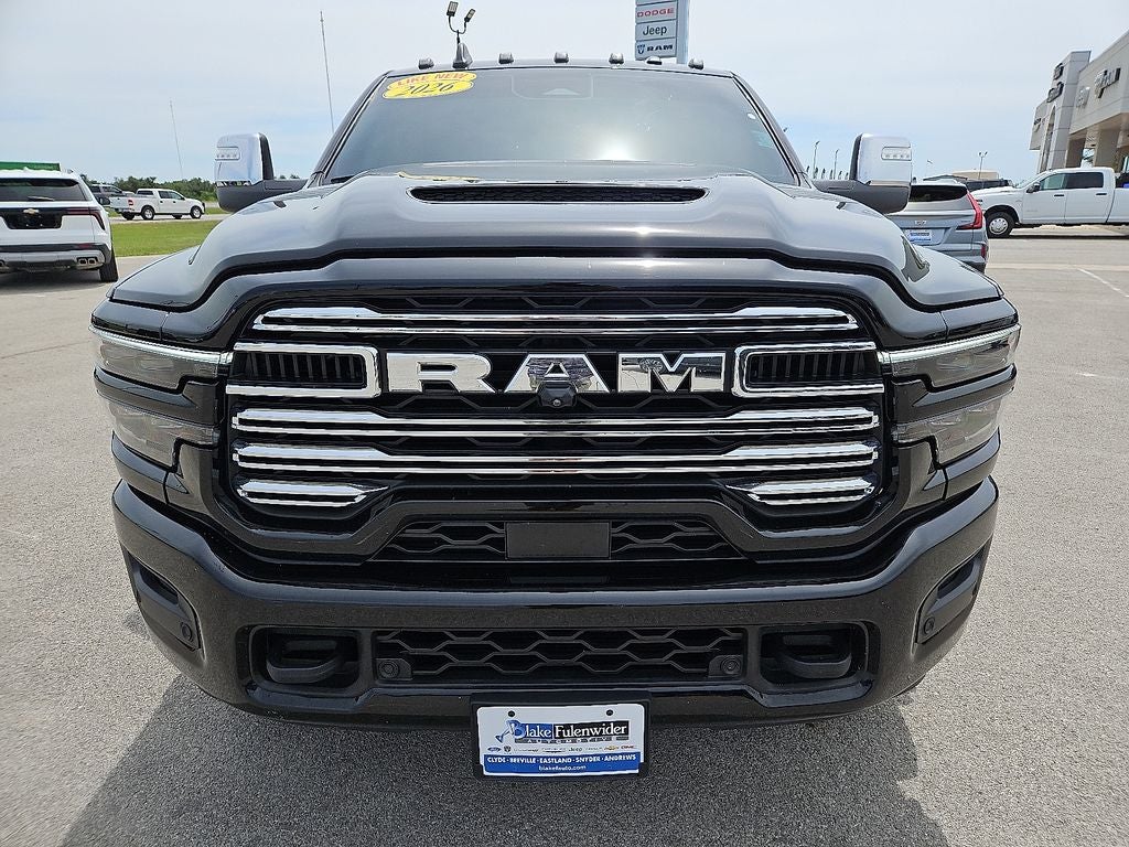 2026 RAM 3500 Laramie Crew Cab 4x4 8' Box