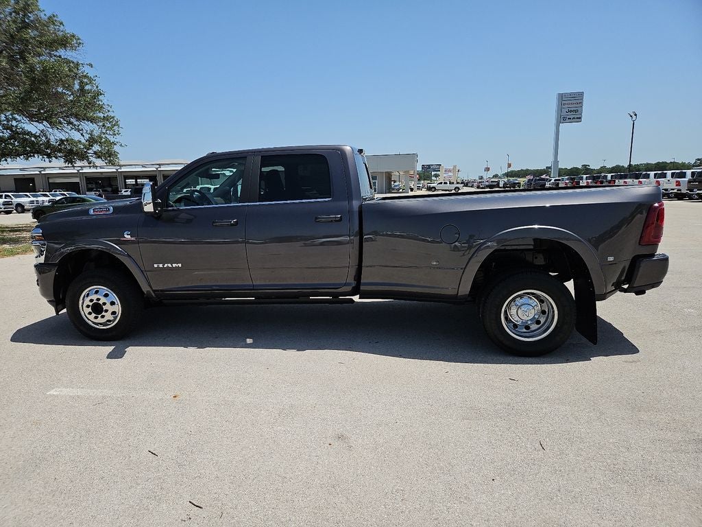2026 RAM 3500 Limited Longhorn Crew Cab 4x4 8' Box