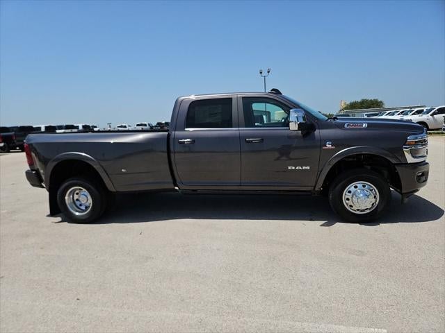 2026 RAM 3500 Limited Longhorn Crew Cab 4x4 8' Box