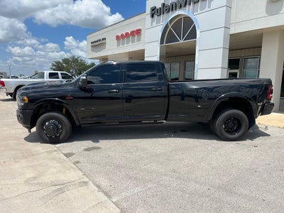 2024 RAM 3500 Limited Crew Cab 4x4 8' Box