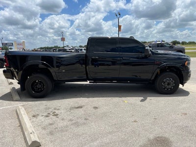 2024 RAM 3500 Limited Crew Cab 4x4 8' Box