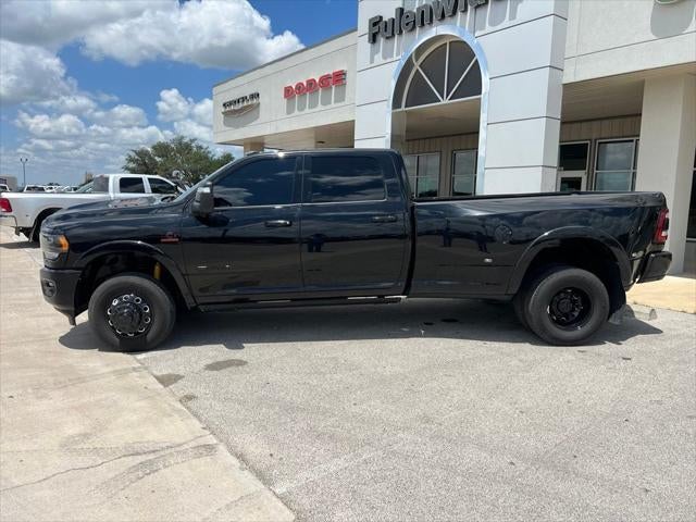 2024 RAM 3500 Limited Crew Cab 4x4 8' Box