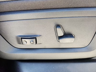 2026 RAM 3500 Limited Crew Cab 4x4 8' Box