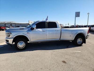 2026 RAM 3500 Limited Crew Cab 4x4 8' Box
