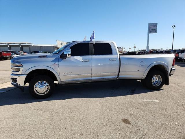2026 RAM 3500 Limited Crew Cab 4x4 8' Box