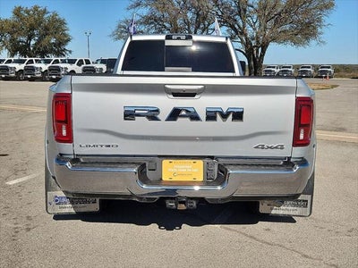 2026 RAM 3500 Limited Crew Cab 4x4 8' Box