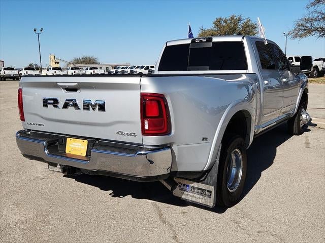 2026 RAM 3500 Limited Crew Cab 4x4 8' Box