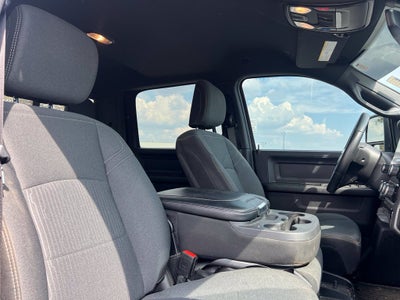 2024 RAM 2500 Tradesman Crew Cab 4x4 6'4' Box