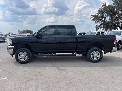 2024 RAM 2500 Tradesman Crew Cab 4x4 6'4' Box