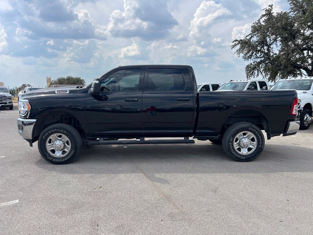 2024 RAM 2500 Tradesman Crew Cab 4x4 6'4' Box