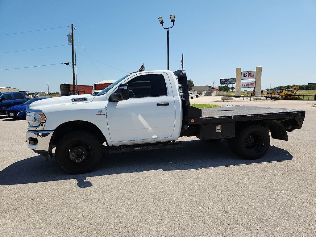 2023 RAM 3500 Chassis Tradesman/SLT