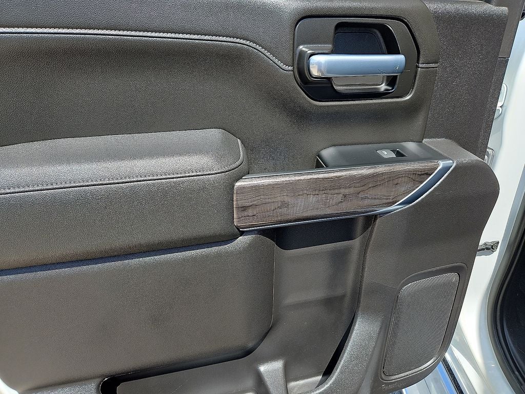 2022 Chevrolet Silverado 1500 LTD 2WD Crew Cab Short Bed LTZ