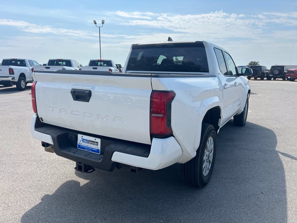 2024 Toyota Tacoma SR5