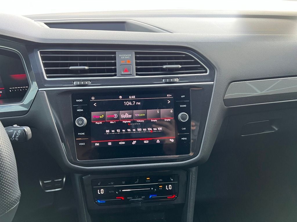 2024 Volkswagen Tiguan 2.0T SE R-Line Black