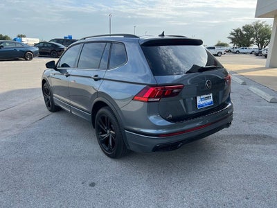2024 Volkswagen Tiguan 2.0T SE R-Line Black