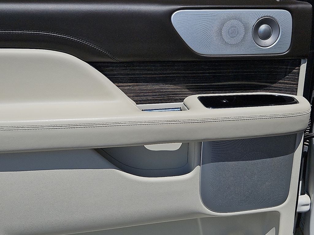 2020 Lincoln Navigator Black Label L