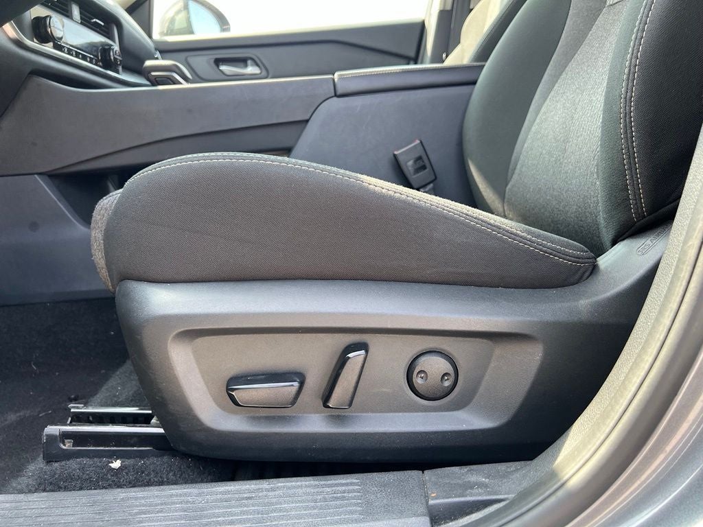 2024 Nissan Rogue SV Intelligent AWD