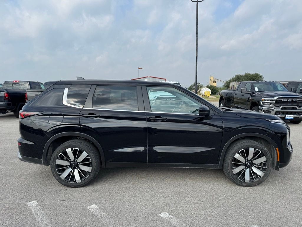 2025 Mitsubishi Outlander SE 2.5 2WD