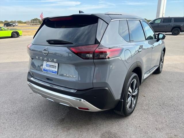 2023 Nissan Rogue Platinum FWD