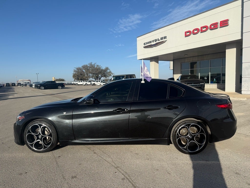 2022 Alfa Romeo Giulia Ti RWD