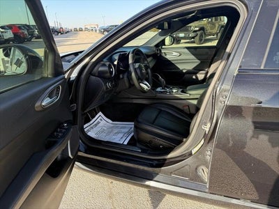2022 Alfa Romeo Giulia Ti RWD