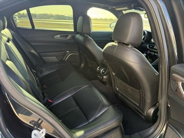 2022 Alfa Romeo Giulia Ti RWD