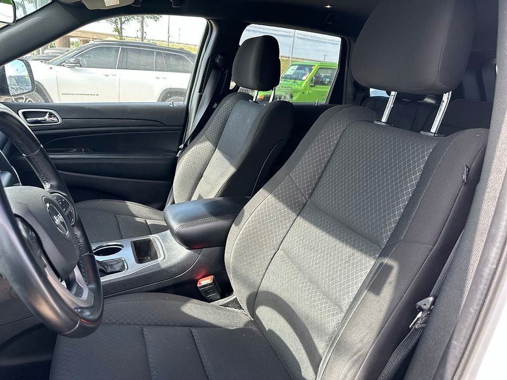 2021 Jeep Grand Cherokee Laredo E