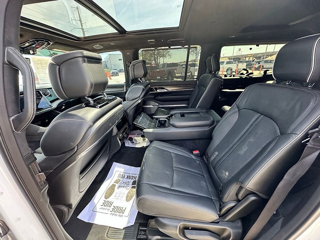 2023 Jeep Grand Wagoneer Series II