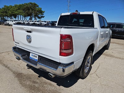 2023 RAM 1500 Laramie Crew Cab 4x2 5'7' Box